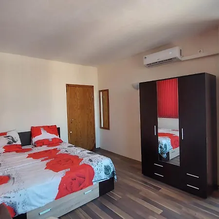 Apartamento ред хаус Sunny Beach