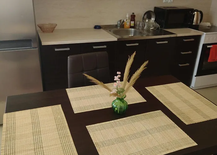 Apartment ред хаус